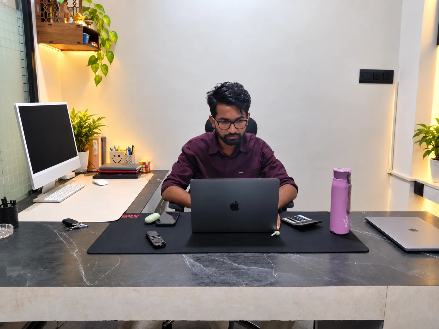 Yuvau Digital team at work in the Bhopal office